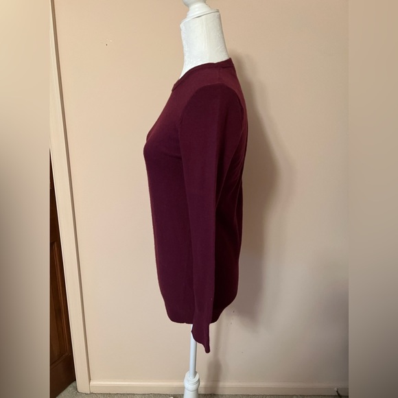 NWOT Equipment sweater - Picture 2 of 6